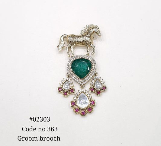 Kundan Brooch 02303