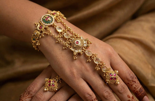 Heritage Hatpan 07083 - KRISHNA'S SWETA JEWELLERY