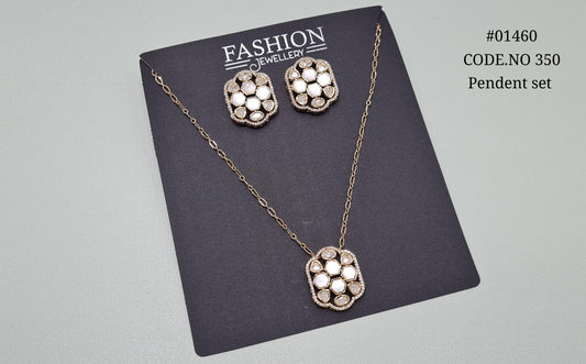 Kundan pendant 01460 - KRISHNA'S SWETA JEWELLERY