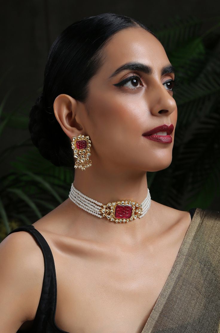 Choker set