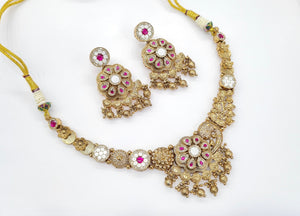 Heritage Necklace 05584