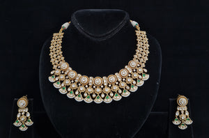 Antique Kundan necklace set