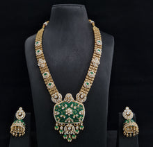 Load image into Gallery viewer, Meenakari kundan necklace set