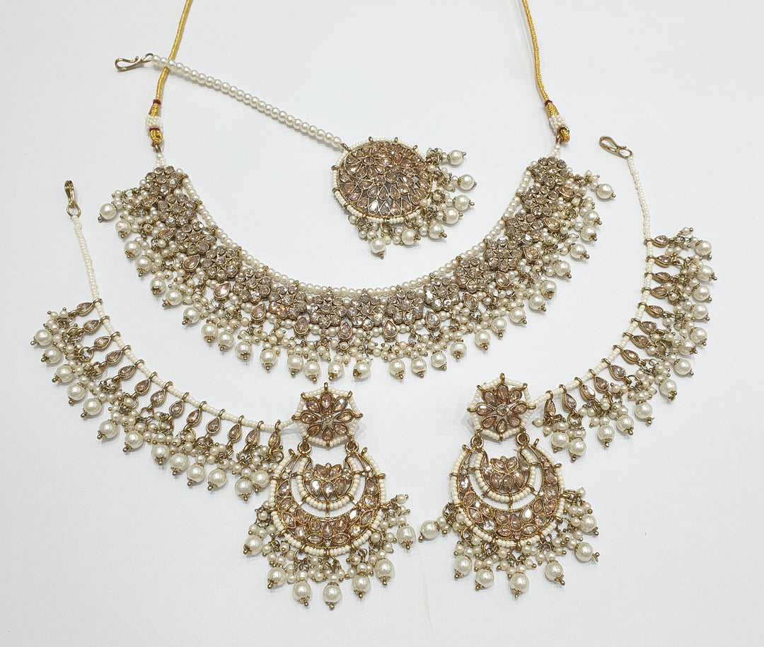 Mehendi Reverse AD Necklace set (1)