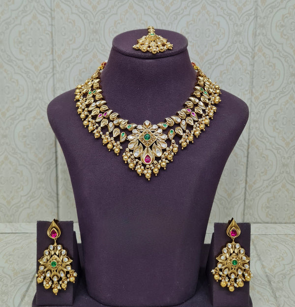 Heritage Necklace 11683