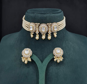 Victorian Necklace 09624