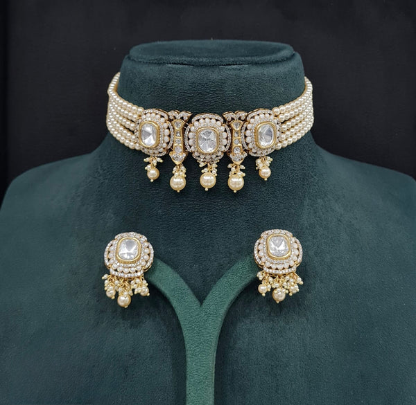 Victorian Necklace 09624