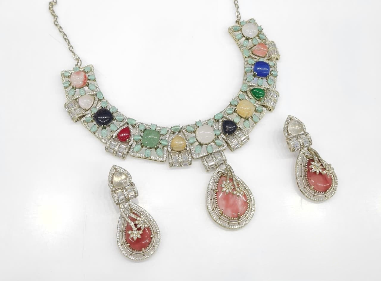 Sabyasachi Necklace 10040