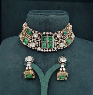 Statement Choker 07972