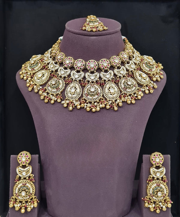 Heritage Necklace 11295