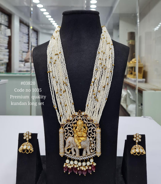 Kundan Temple Pendant 03820