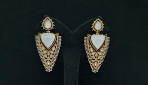 Kundan Earrings 08206