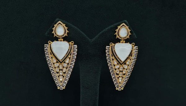 Kundan Earrings 08206