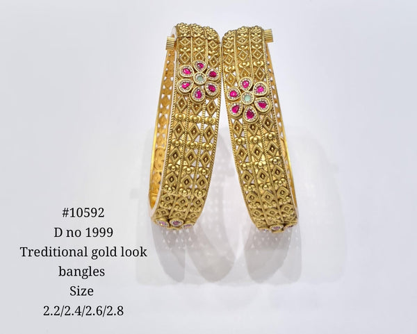 Heritage Bangles 10592