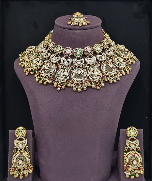 Heritage Necklace 11295