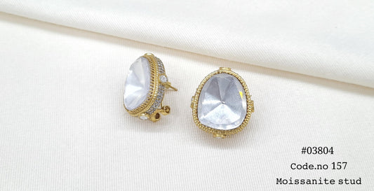Moissanite Studs 03804