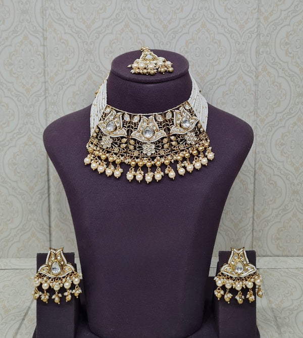 Heritage Necklace 11682