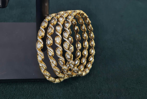 Victorian Bangles 07057