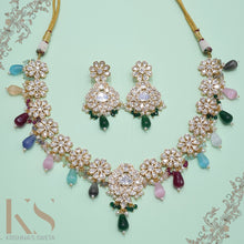 Load image into Gallery viewer, Kundan Pear Drop Necklace