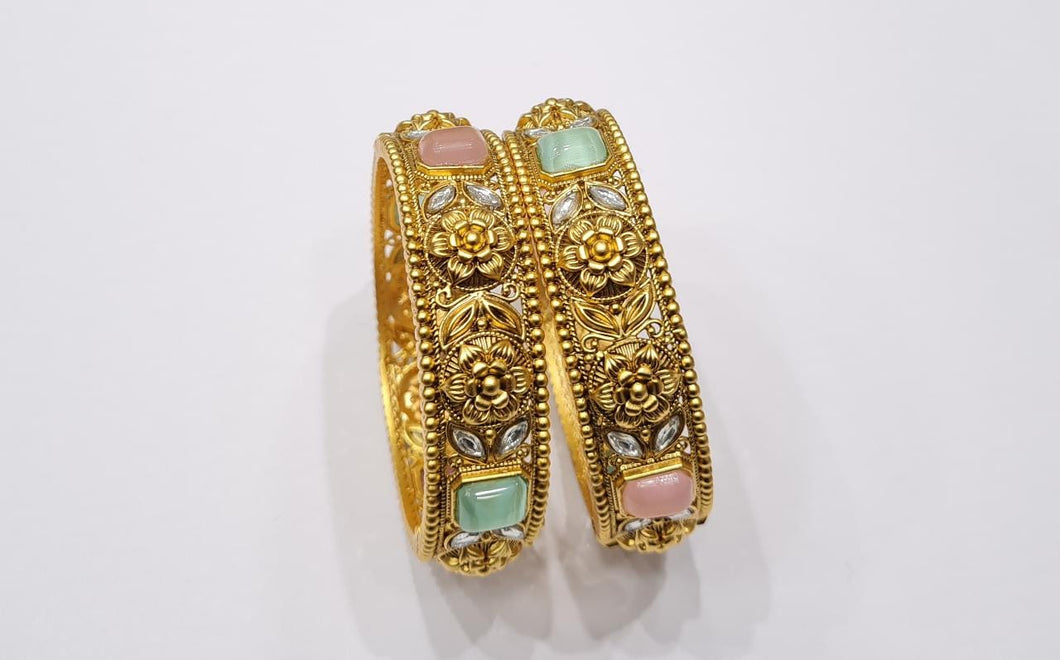 Rajwadi Polish Bangles with Flower Work | Mint Pink Colored | Krishna's Sweta