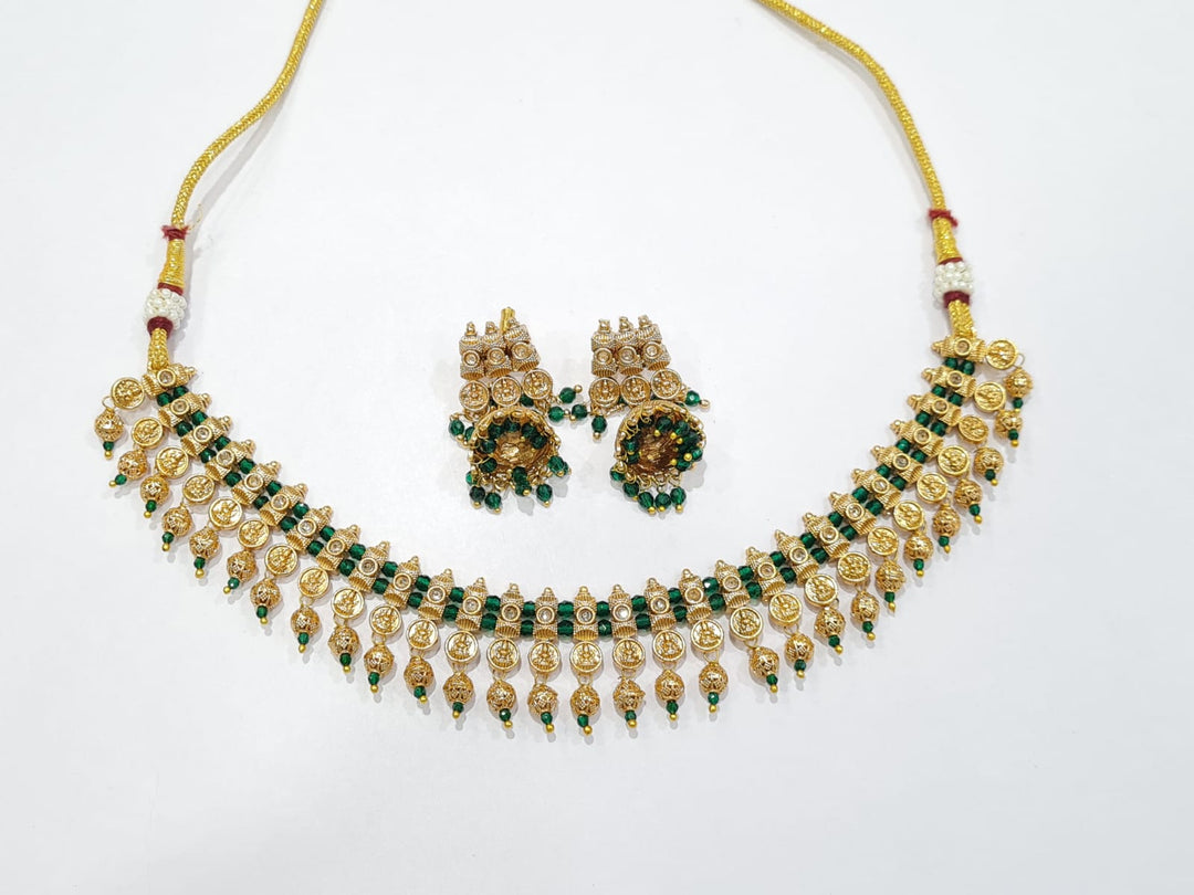 Antique Gold Plated Piroi Patwa Necklace Sets