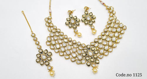 Kundan Necklace Set (18)