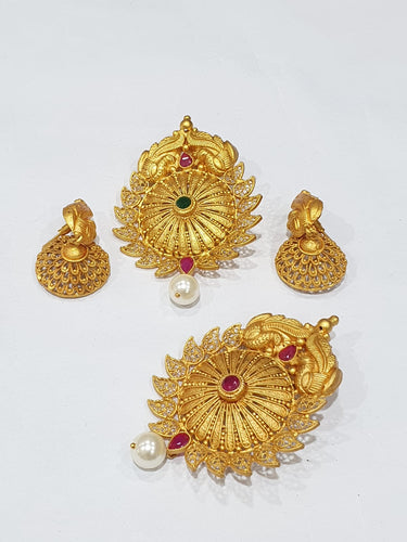 Matt Polish Pendant set with Jhumka (1)