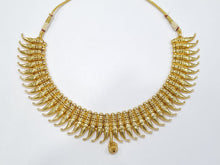 Load image into Gallery viewer, Antique Gold Necklace Set