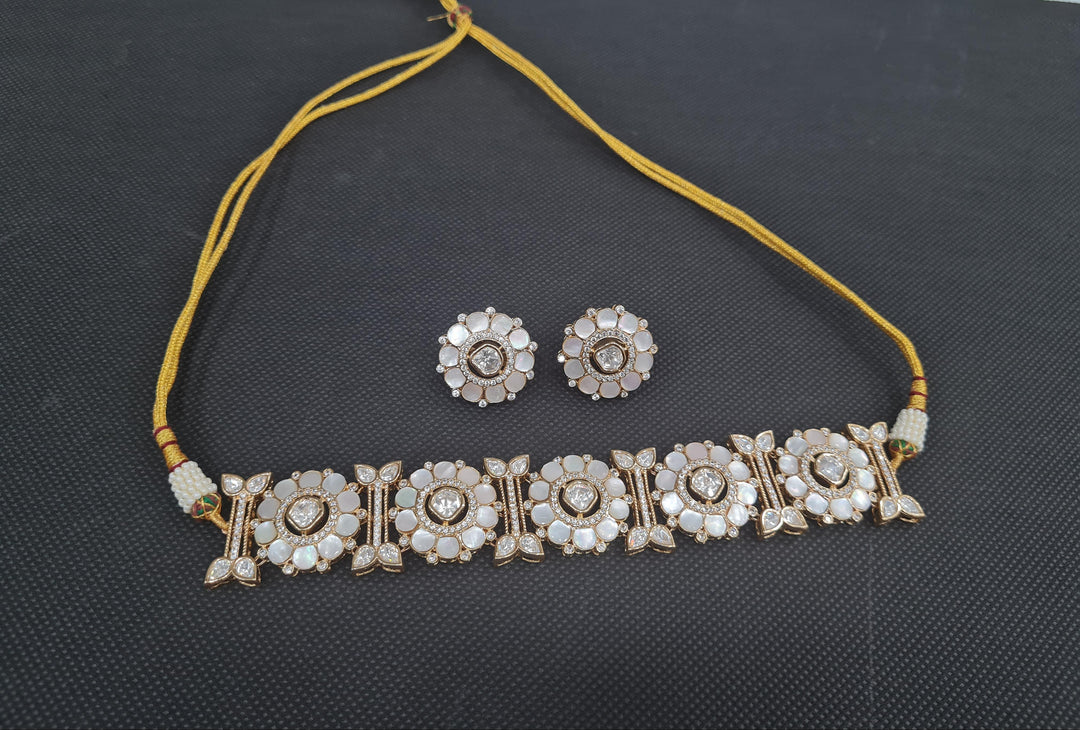 Kundan MOP choker set (2)