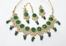 Load image into Gallery viewer, Brass kundan necklace set (1)