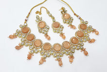 Load image into Gallery viewer, Brass kundan necklace set (1)