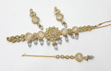 Load image into Gallery viewer, Brass Kundan Necklace Set (2)