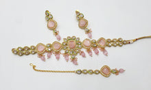 Load image into Gallery viewer, Brass Kundan Necklace Set (2)