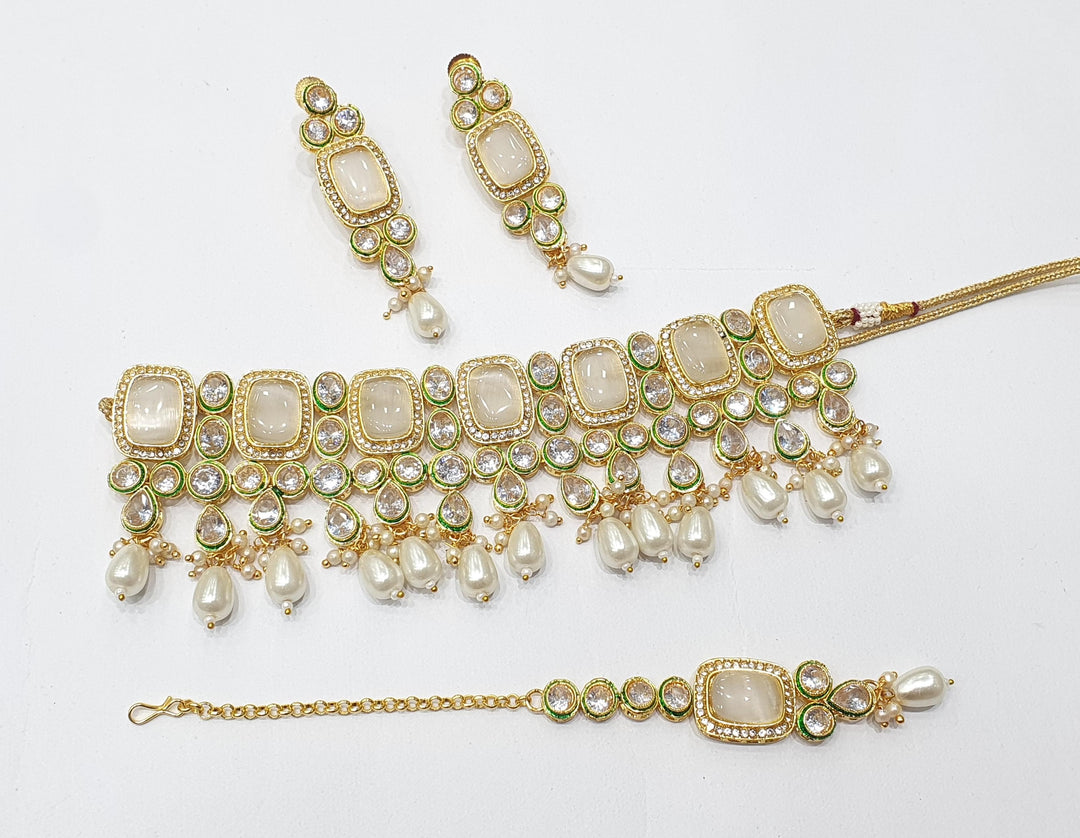 Brass Kundan Choker Set (2)