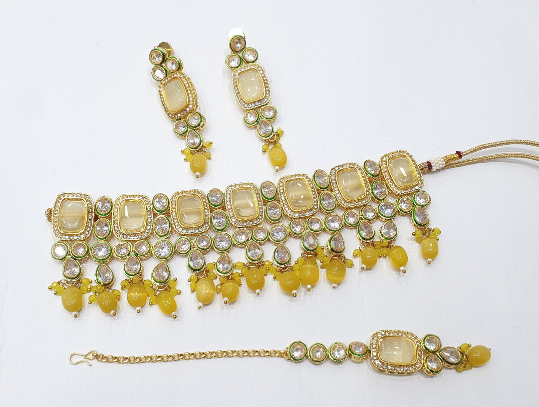 Brass Kundan Choker Set (2)