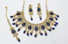 Load image into Gallery viewer, Brass Kundan Necklace Set (4)