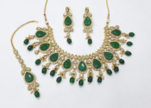 Load image into Gallery viewer, Brass Kundan Necklace Set (4)