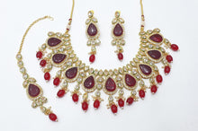 Load image into Gallery viewer, Brass Kundan Necklace Set (4)