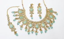 Load image into Gallery viewer, Brass Kundan Necklace Set (4)