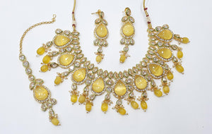 Brass Kundan Necklace Set (4)