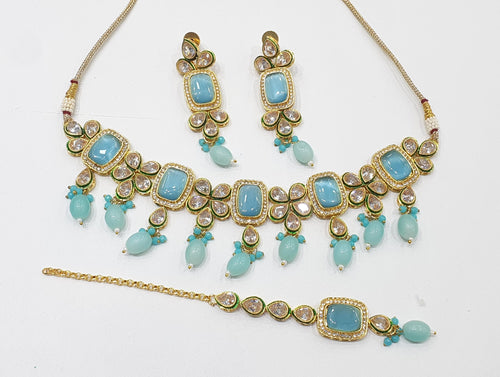 Brass Kundan Necklace set (5)