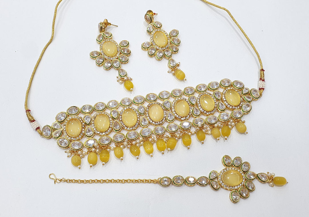 Brass Kundan Choker Set (4)