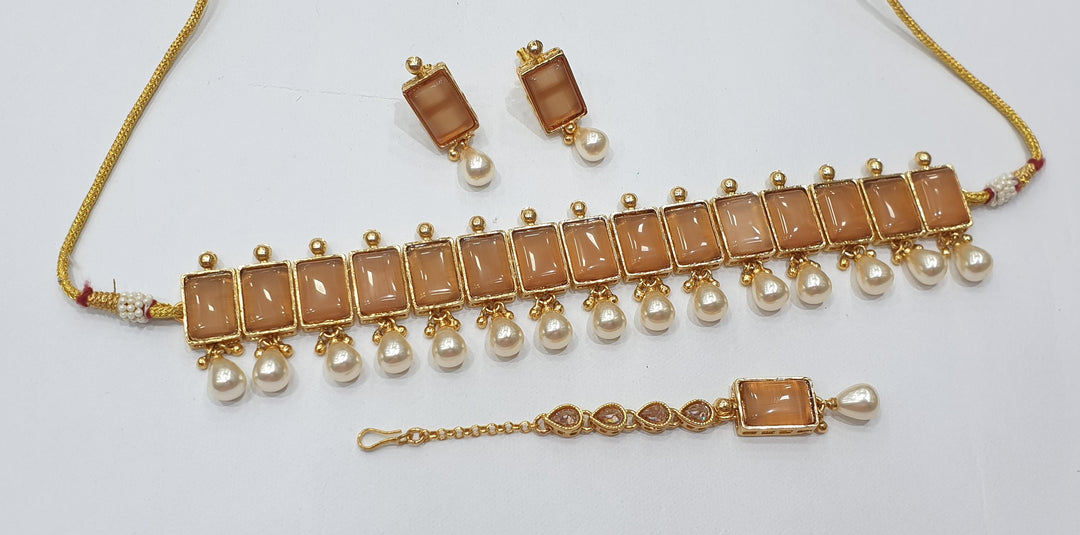 Brass Kundan Choker Set (5)