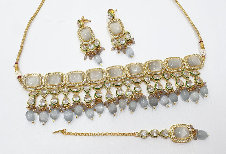 Brass Kundan Choker Set (6)