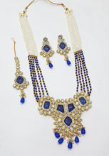 Load image into Gallery viewer, Brass Kundan Long Necklace Set (11)