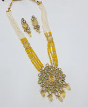 Load image into Gallery viewer, Brass Kundan Long Necklace Set (5)