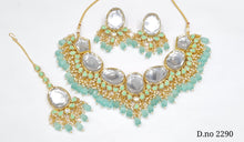 Load image into Gallery viewer, Kundan Necklace Set (4)