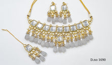 Load image into Gallery viewer, Kundan Necklace Set (5)