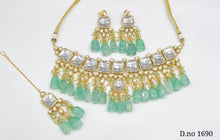 Load image into Gallery viewer, Kundan Necklace Set (5)