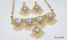 Load image into Gallery viewer, Kundan Choker Set (3)